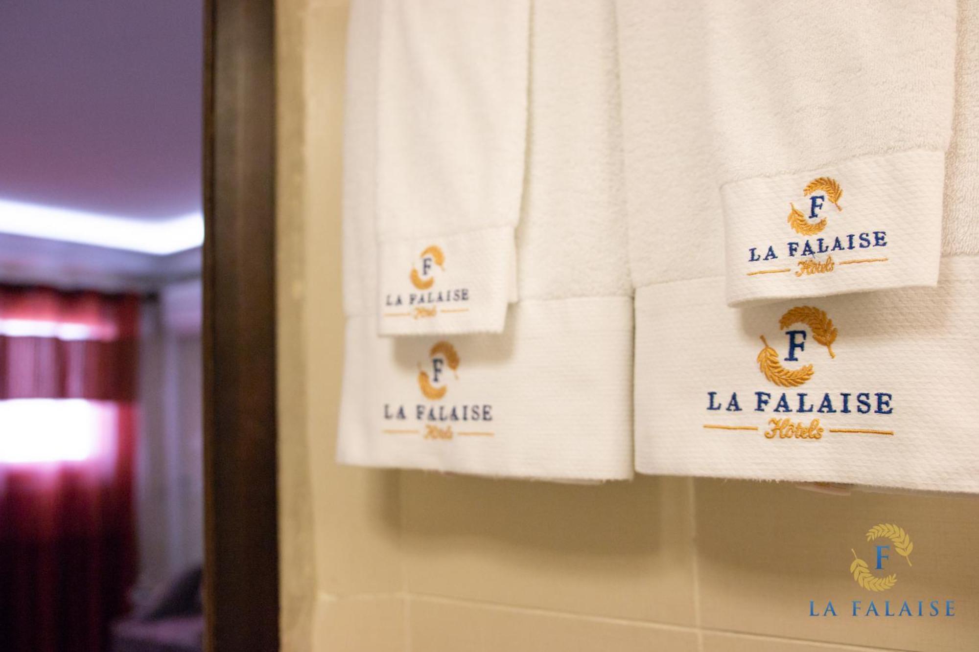 Hotel Residence La Falaise Douala Luaran gambar
