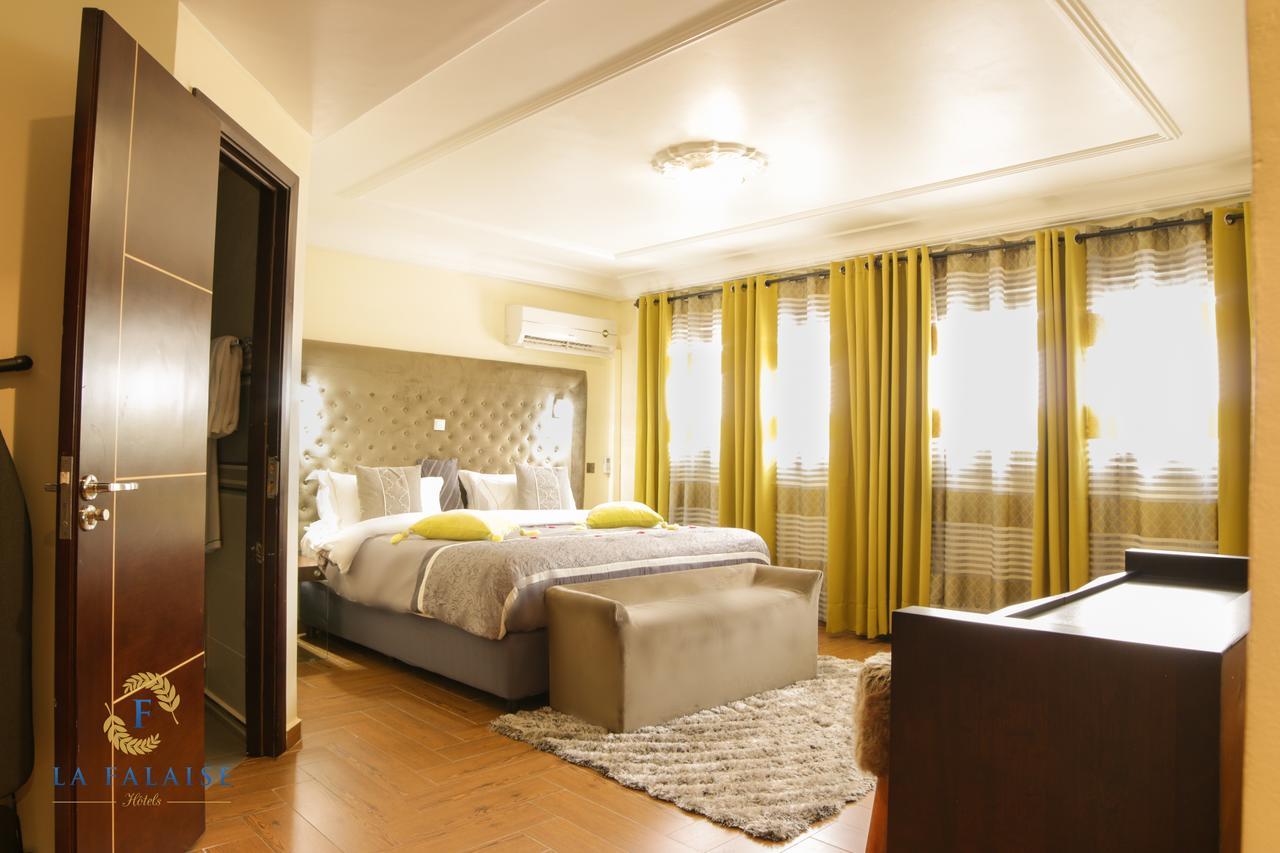 Hotel Residence La Falaise Douala Luaran gambar